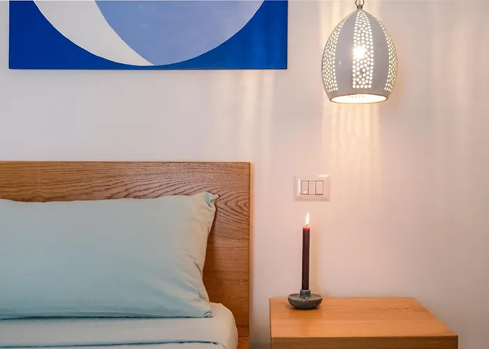 Continuum 28 * كاستيلانا غروتي