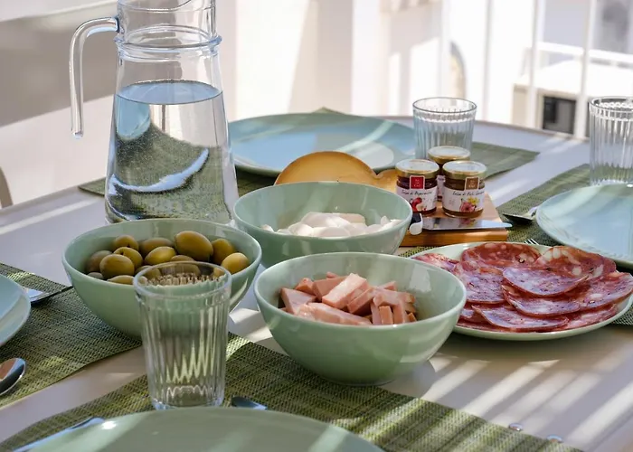 Continuum 28 كاستيلانا غروتي